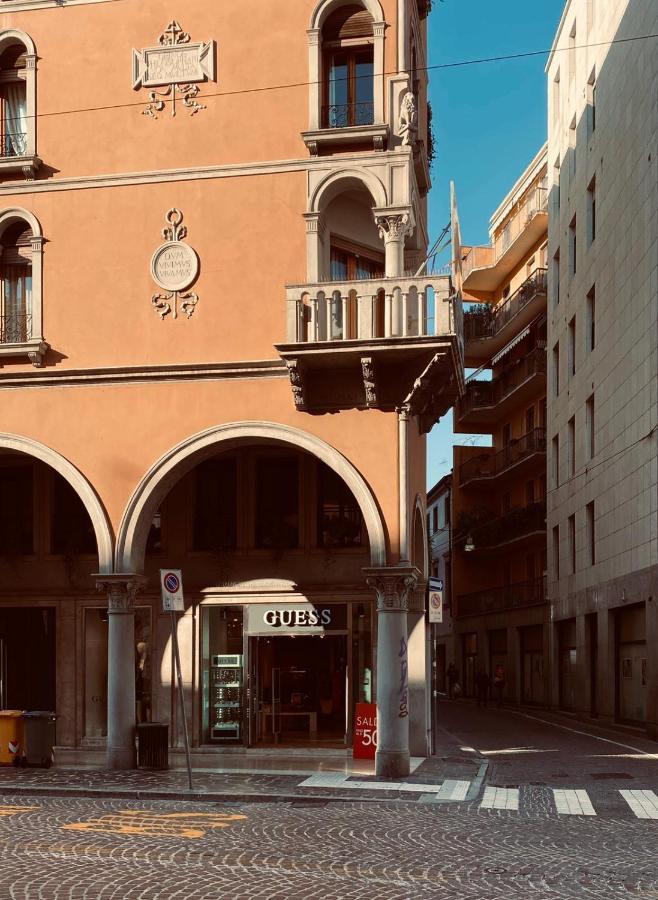 Dimora Del Teatro Hotel Treviso Eksteriør billede